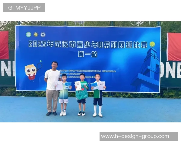 网球战术：武汉网球队的转换体系